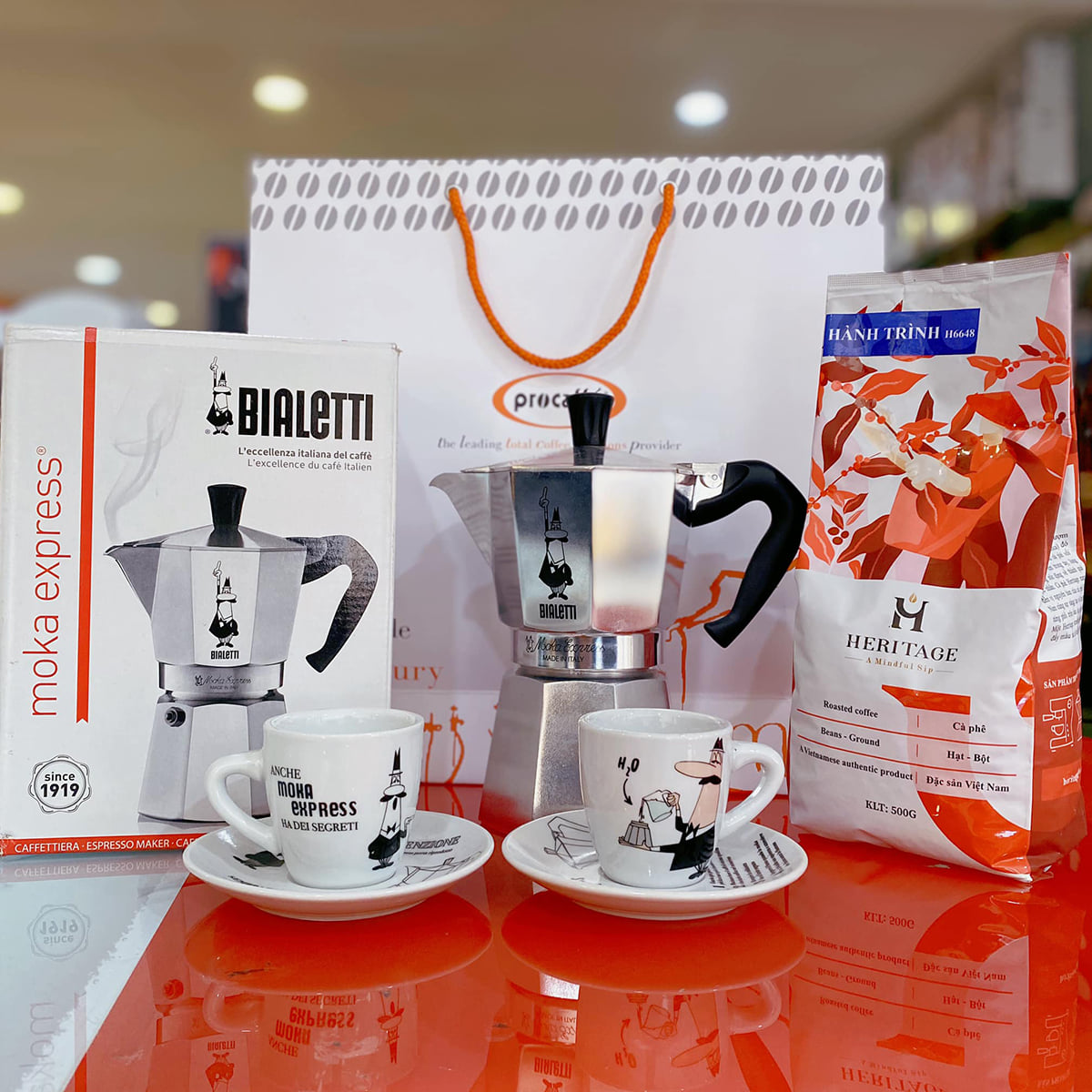 Ấm pha cà phê Moka Express